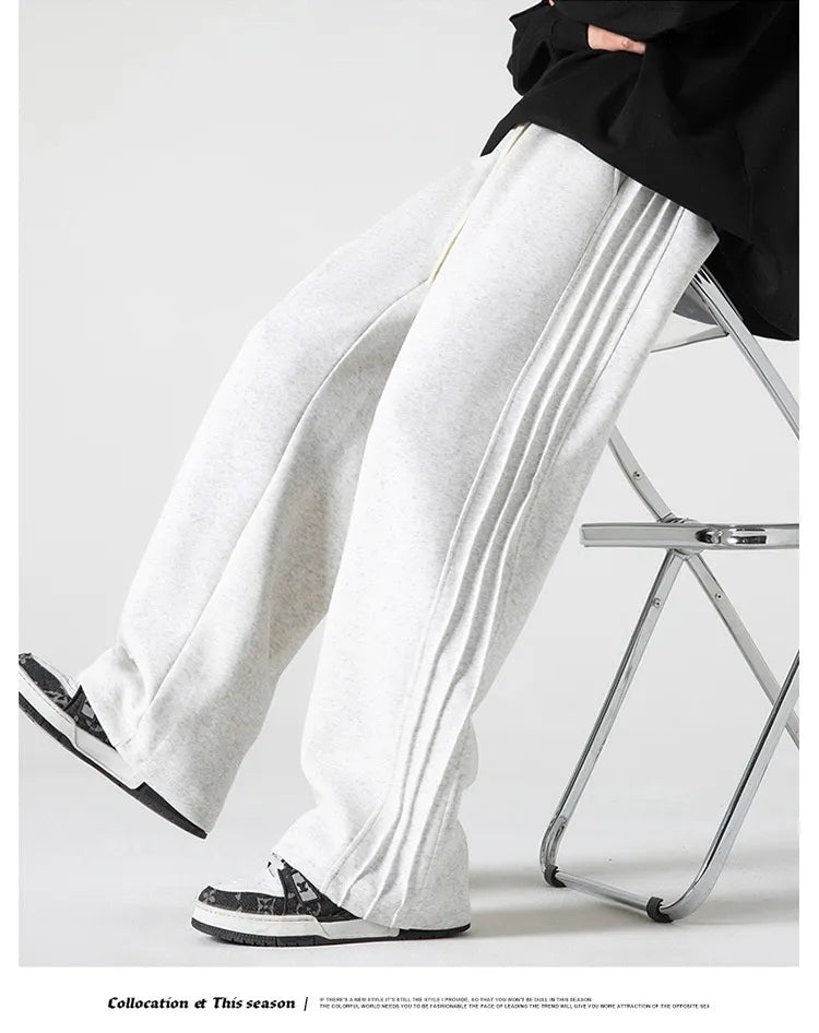 Men’s Loose Fit Wide-Leg Sweatpants – Straight-Leg Athletic Trousers