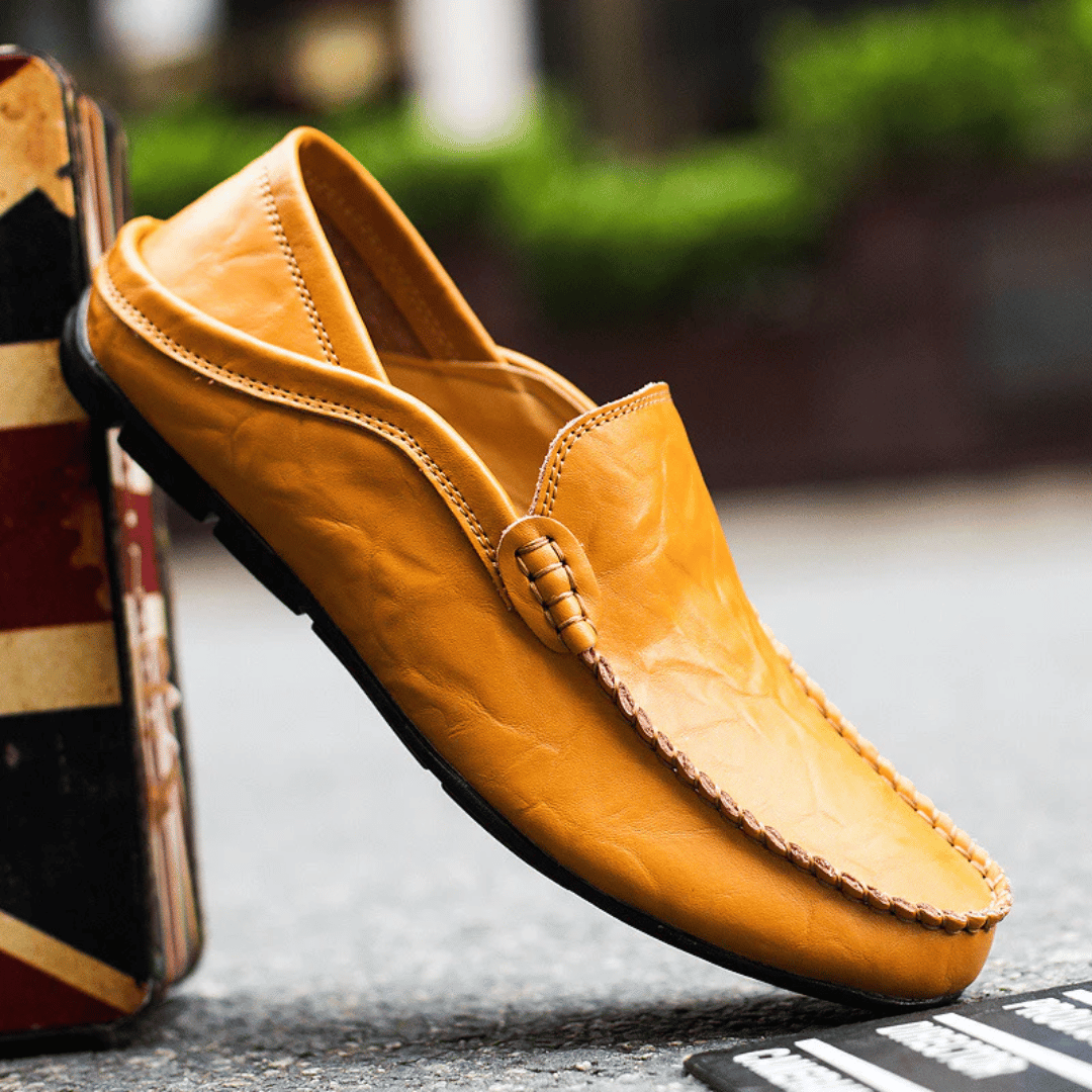 Men's Casual Loafers - Slip-On Moccasin Toe with Topstitched Apron and Flat Sole