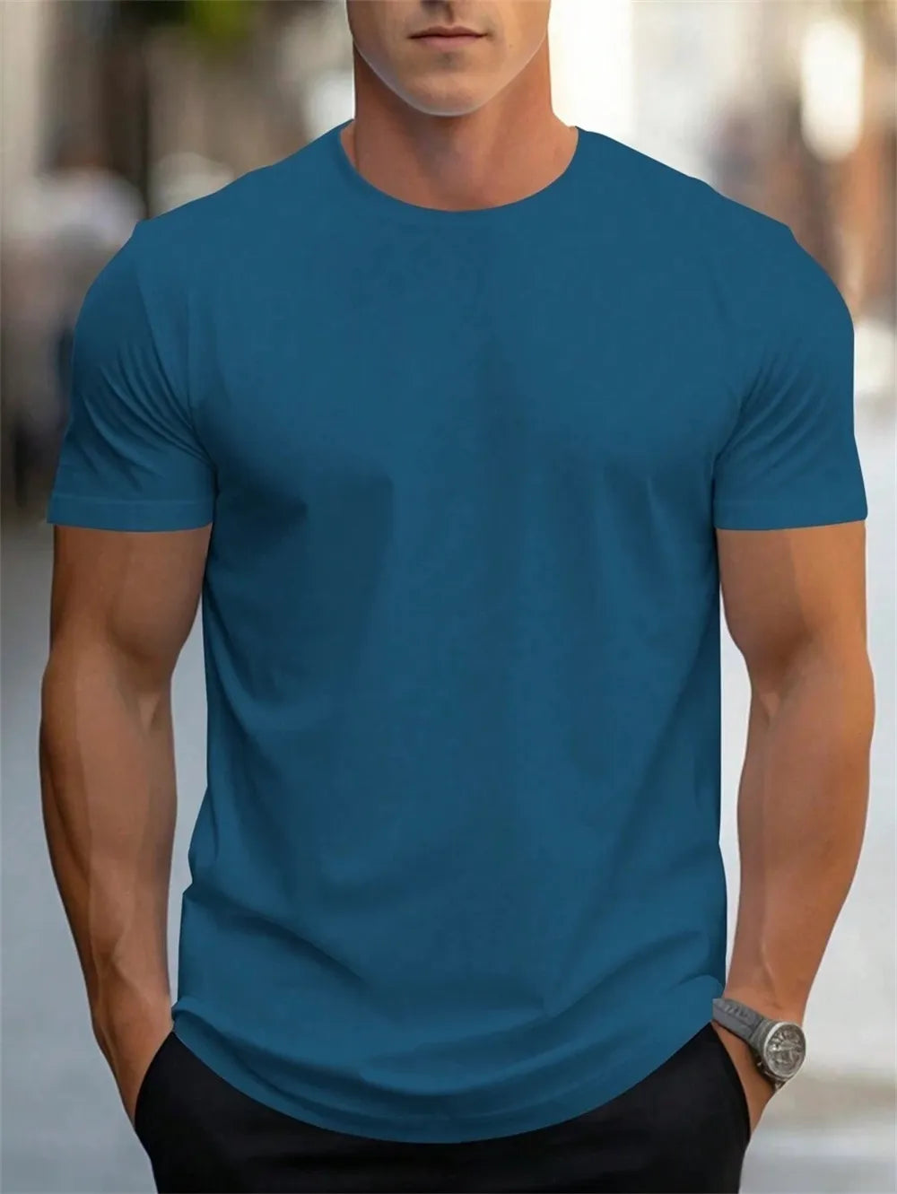 Men’s Classic Crew Neck T-Shirt – Tailored Everyday Essential