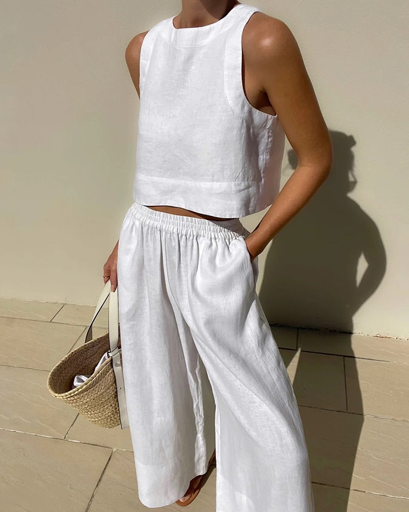 Women's Two Piece Set - Sleeveless Crop Top and Wide Leg Pants