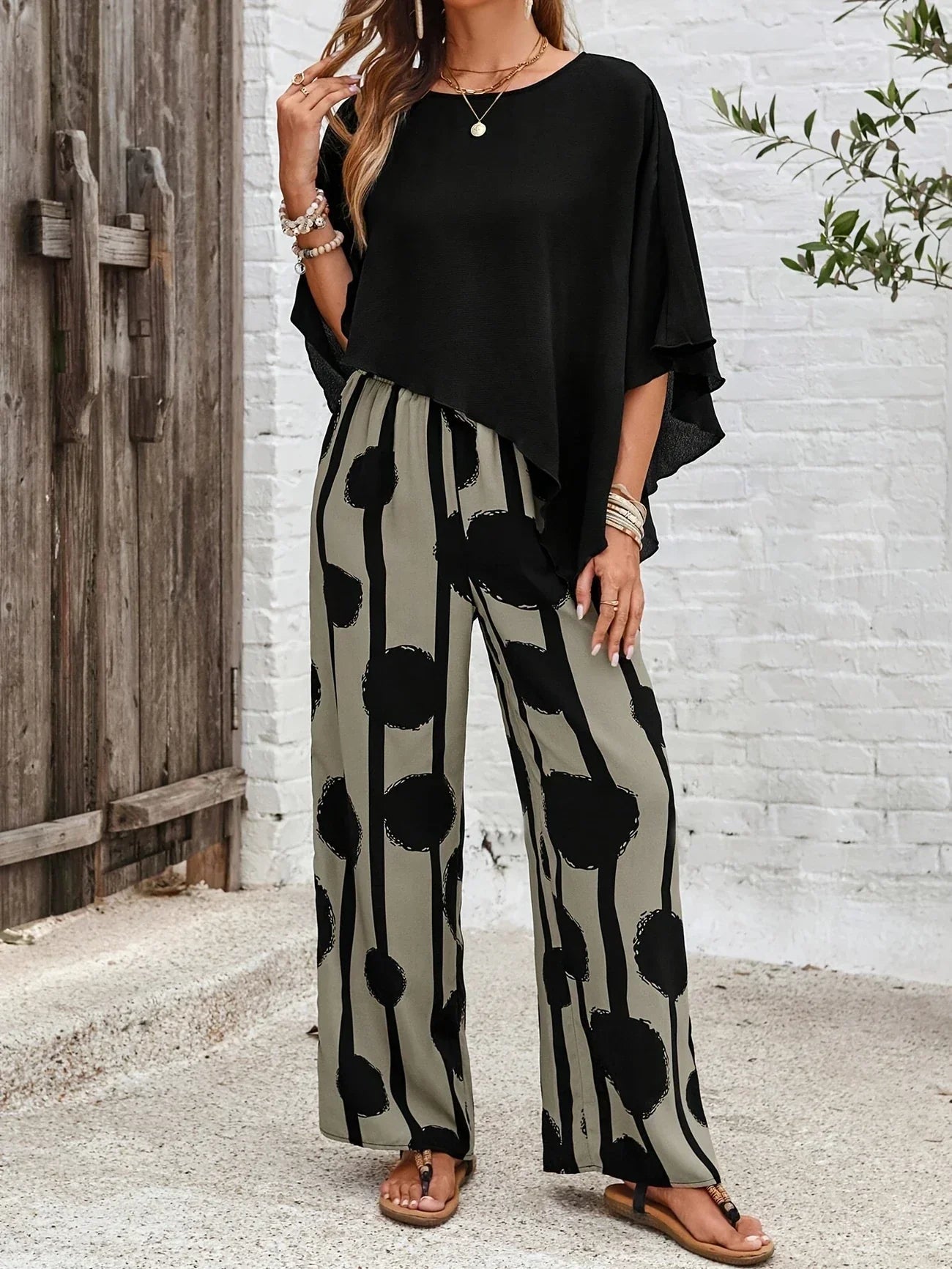 Women's Two Piece Set - Batwing Top and Printed Wide Leg Pants