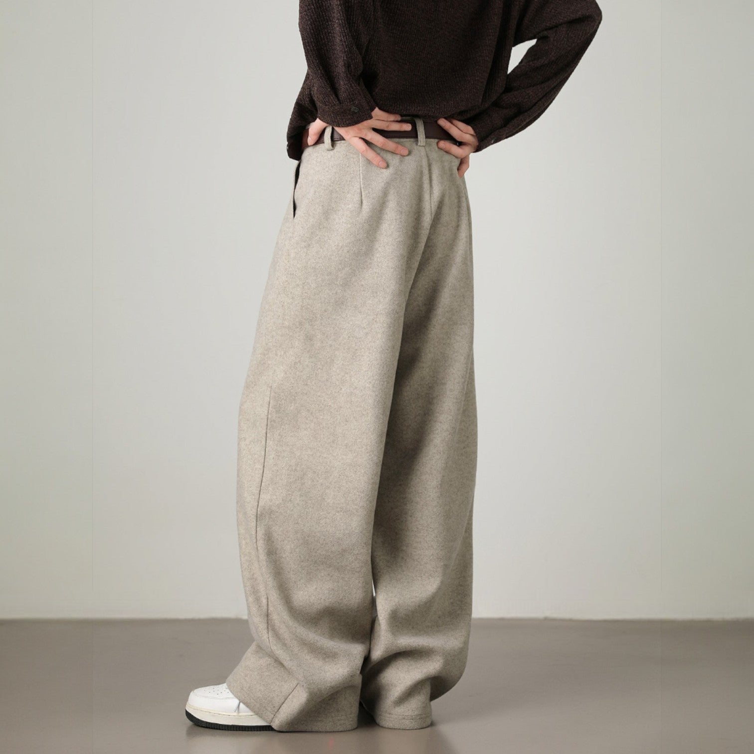 Women's High Waisted Pleated Front Wide Leg Pants