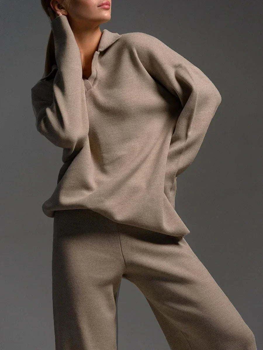 Women’s Collared Knit Lounge Set – Relaxed Pullover & Straight-Leg Trousers
