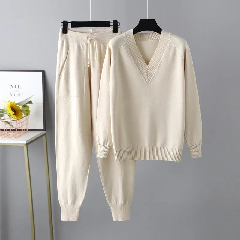 Women's Knit Two Piece Set - V-Neck Jumper and Tapered Pants with Elasticated Waist