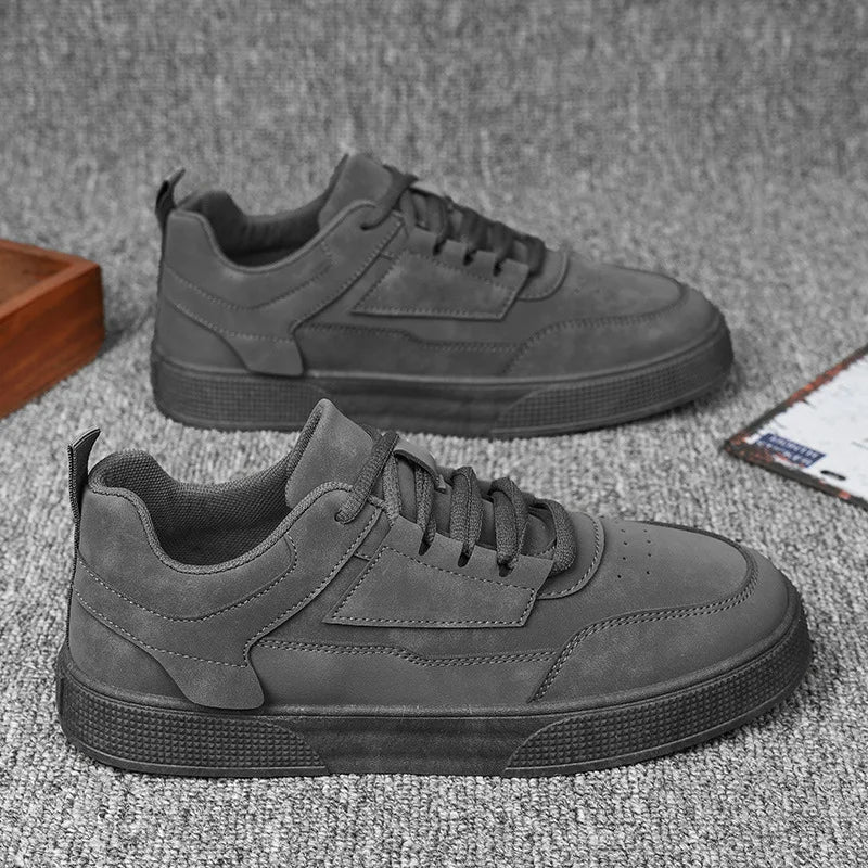 Men’s Low-Top Sneakers – Textured Panel Lace-Up Design