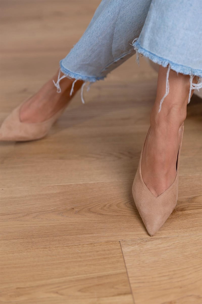 Women's Pointed Toe Slingback Heels - Mid Height Stilettos